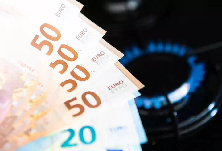 Mircea Lucescu a plecat din Kiev, cu mașina, după bombardarea aeroportului: "Venim spre România"