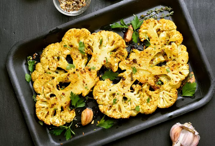 Rețete ouă florentine. Un mic dejun delicios!