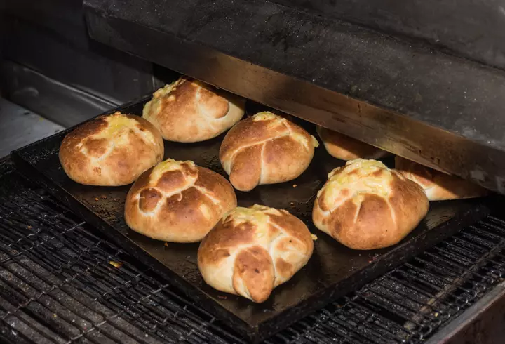 Rețete ouă florentine. Un mic dejun delicios!