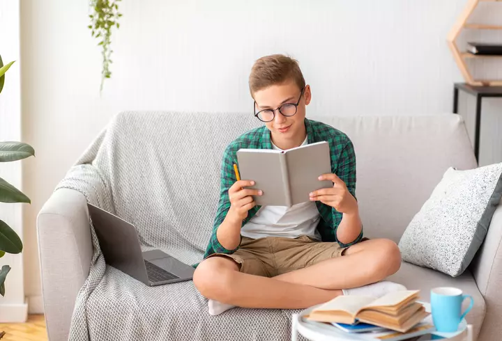 Cum să prelungeşti perioada de viaţă a hainelor tale