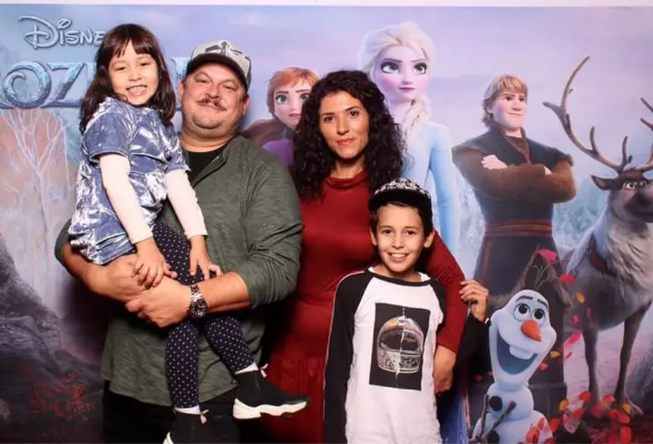 Klaus Iohannis a vorbit la telefon cu Zelenski despre situația critică din Ucraina: „România va continua să aibă grijă de fiecare cetățean care sosește în țara noastră”