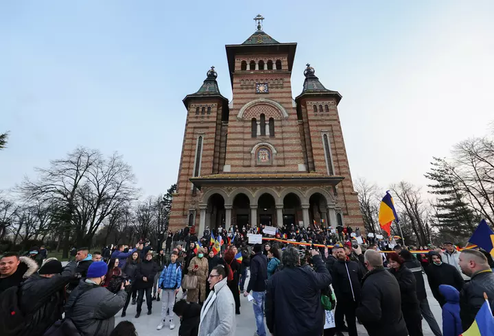 Mască de față cu miere. Cea mai bună rețetă