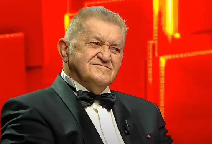 Klaus Iohannis a vorbit la telefon cu Zelenski despre situația critică din Ucraina: „România va continua să aibă grijă de fiecare cetățean care sosește în țara noastră”