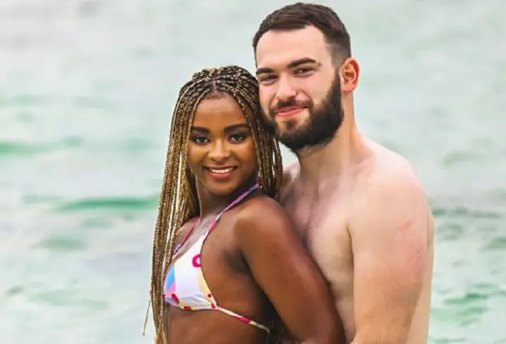 Gestul deosebit făcut de o femeie din Timișoara pentru două refugiate. Le-a oferit un salon de înfrumusețare