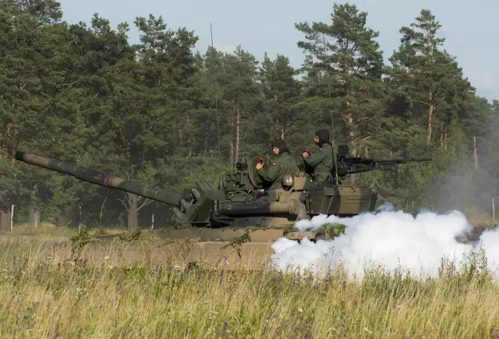 Andreea Marin, susținută de iubitul Adrian Brâncoveanu și de fiica Violeta la lansarea cărții sale: „Cand ma plangeam ca nu imi iese ceva, tatal meu..."