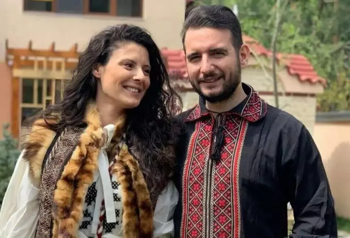 Klaus Iohannis a vorbit la telefon cu Zelenski despre situația critică din Ucraina: „România va continua să aibă grijă de fiecare cetățean care sosește în țara noastră”