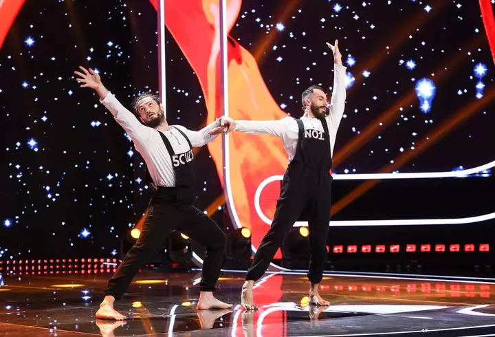 Cum au dat lovitura Denisa Tănase și soțul ei în Dubai! Au vândut apartamente de milioane de euro