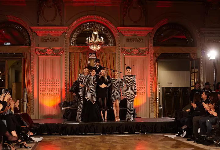 Cum te poți angaja ca make-up artist și mai ales unde