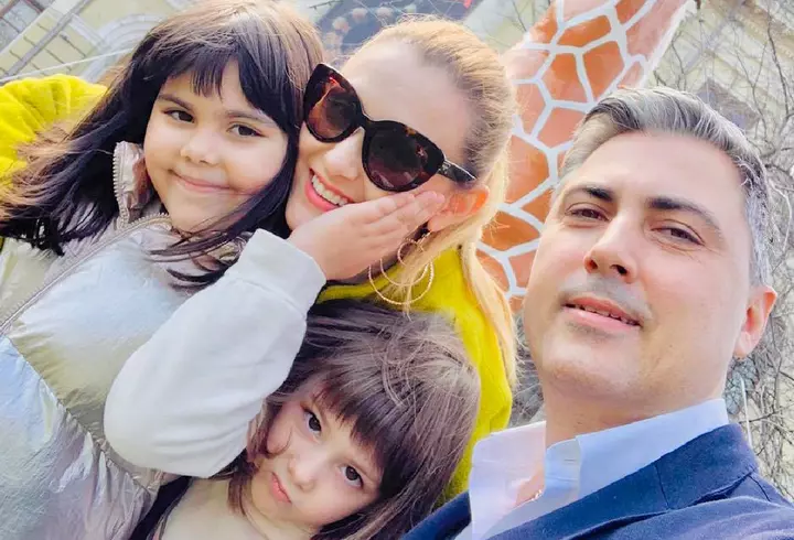 Rona Hartner își aduce fiica în România, după 7 ani petrecuți în Franța: „Am decis să...”