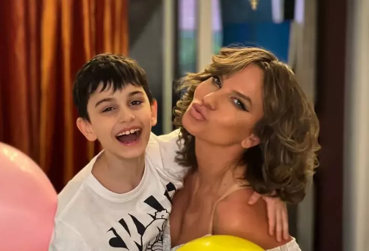 Dodo, prima imagine cu actualul iubit. Cum a reacționat tatăl copilului ei: ”O mamă care abia a născut...”