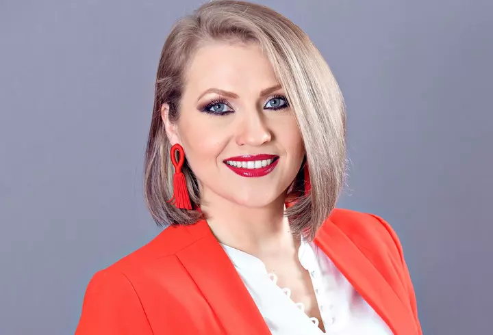 Fiica Andreei Berecleanu a apărut pe Instagram într-un costum de baie minuscul. Eva Zaharescu e foarte sexy, la 20 de ani