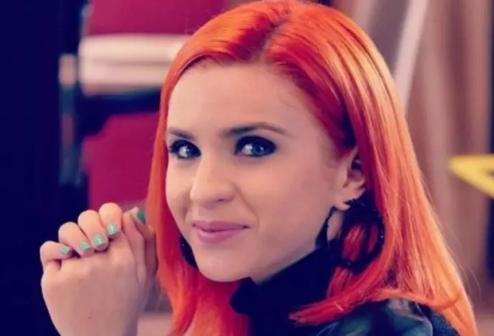 Mihaela Buzărnescu a sărit cu parașuta de la 4000 de metri în ziua în care a împlinit 34 de ani: „Sunt singura persoană care...”