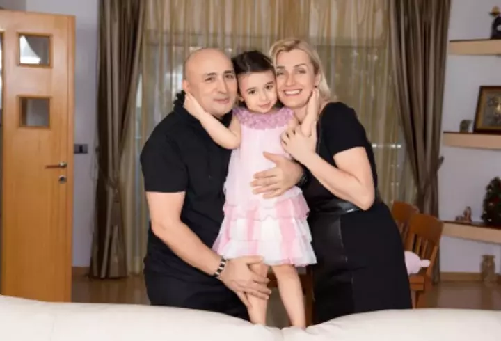 Alexia Eram a prins, recent, buchetul miresei. Reacția lui Mario Fresh i-a surprins pe fani 