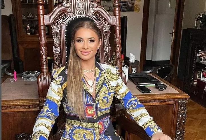 Prezentatoarea Anca Ciota a născut. Prima imagine cu bebelușul: ”E absolut perfect”