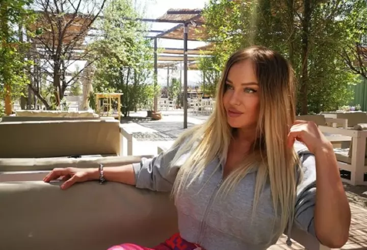 Alexia Eram a prins, recent, buchetul miresei. Reacția lui Mario Fresh i-a surprins pe fani 