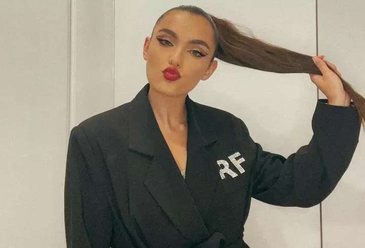 Prezentatoarea Anca Ciota a născut. Prima imagine cu bebelușul: ”E absolut perfect”