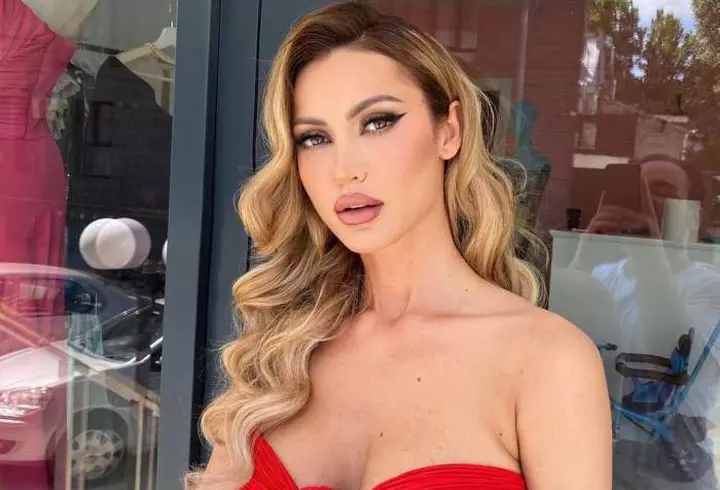 Cât a slăbit Andreea Grămoșteanu de la Mondenii pentru rolul principal din filmul #dogpoopgirl: „A fost un regim destul de drastic”/ EXCLUSIV