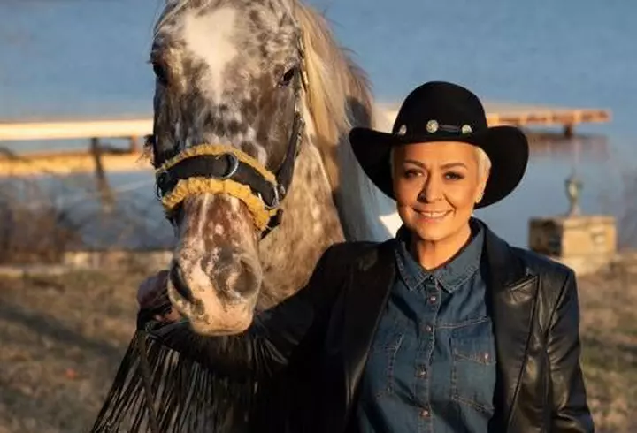 Cum a ajuns Damian Drăghici să cerșească în străinătate:  "Mă duceam cu instrumentul pe la masă și mă băgam în nasul omului în timp ce mânca, asta ca să iau bani"