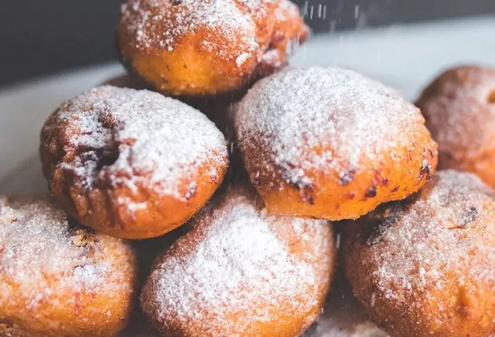 Rețetă cartofi noi cu unt și mărar. Rapid de făcut!