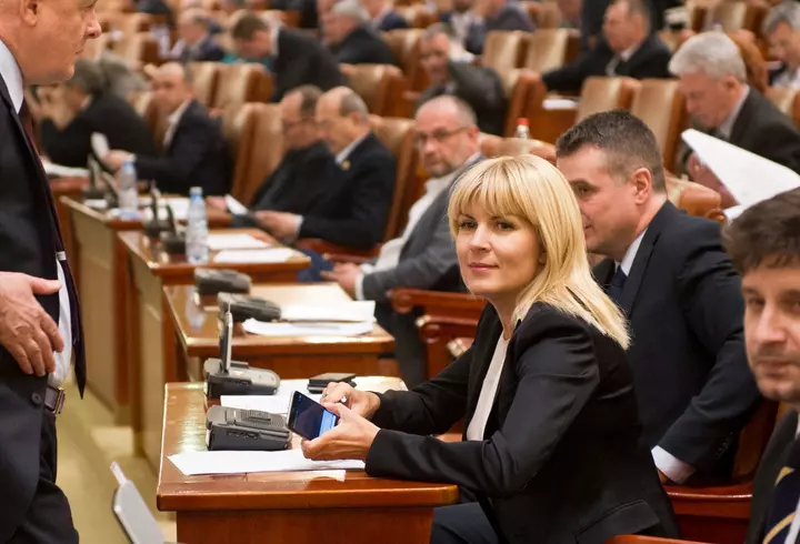 De la ce pornesc certurile între Delia și Răzvan Munteanu și cine cedează: "Cel care a greșit..."