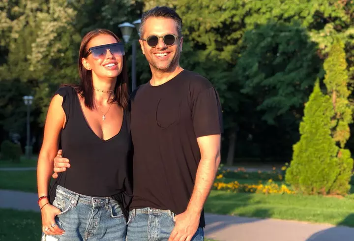 Corina Caciuc a născut. Laurențiu Reghecampf a dezvăluit numele băiețelului