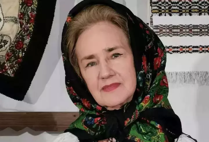 Mihaela Buzărnescu a sărit cu parașuta de la 4000 de metri în ziua în care a împlinit 34 de ani: „Sunt singura persoană care...”