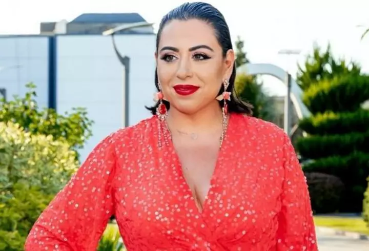 Laura Cosoi, totul despre cea de a treia naștere naturală: "A durat două ore și jumătate, contracții puternice, și..."