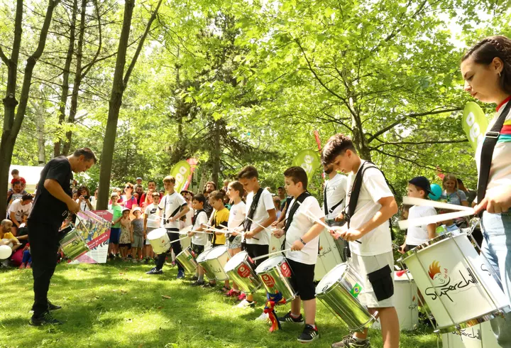 Expunerea la soare dăunează! Iată ce ingrediente pot ajuta pielea să se calmeze și să se refacă