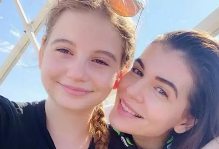 Theo Rose a fost săracă înainte de a deveni celebră: "Am trăit săptămâni întregi doar cu 50 de lei"