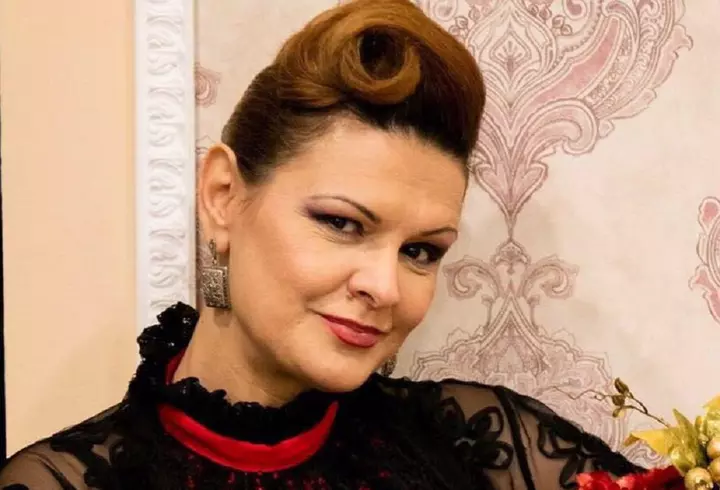 Theo Rose a fost săracă înainte de a deveni celebră: "Am trăit săptămâni întregi doar cu 50 de lei"