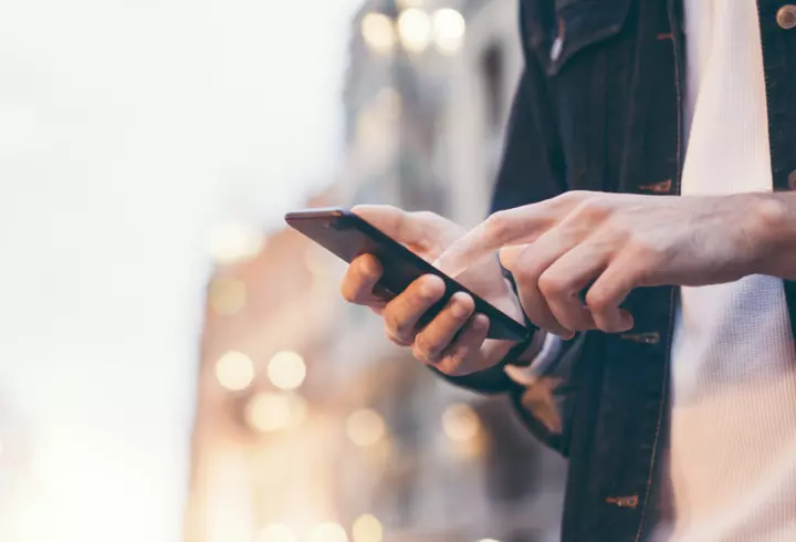 Ce este onlyfans si cum fac influencerii bani acolo