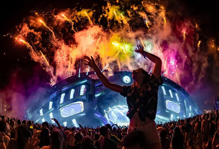 HONOR X8 – noul smartphone cu încărcare super rapidă! Ai nevoie de doar 10 minute și ești gata de distracție