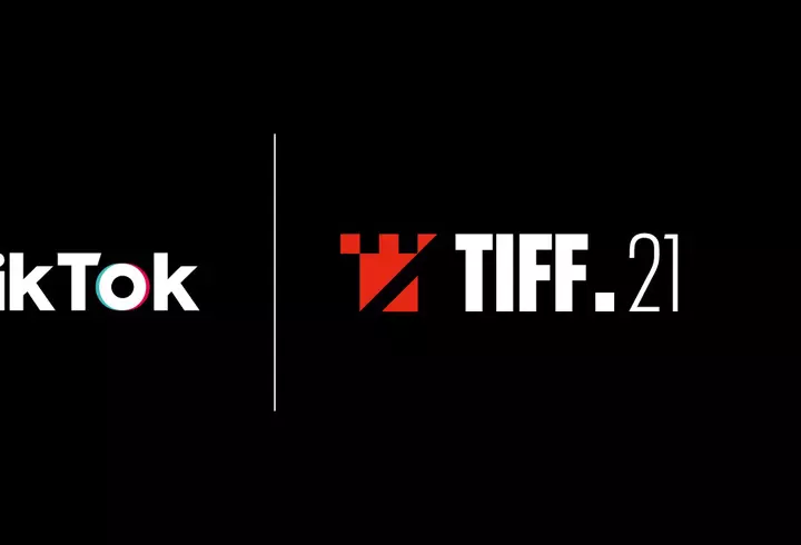 Expunerea la soare dăunează! Iată ce ingrediente pot ajuta pielea să se calmeze și să se refacă