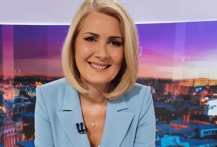 Fiica Andreei Berecleanu a apărut pe Instagram într-un costum de baie minuscul. Eva Zaharescu e foarte sexy, la 20 de ani