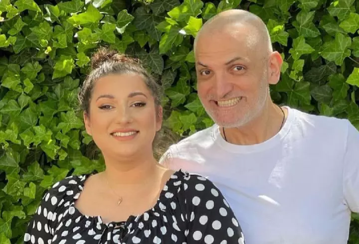 Cum s-a îmbrăcat Carmen Iohannis la balul de absolvire al elevilor săi. Prima Doamnă a purtat un accesoriu neașteptat