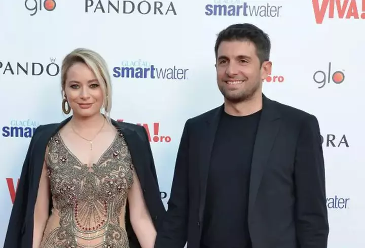 Cum a ajuns Damian Drăghici să cerșească în străinătate:  "Mă duceam cu instrumentul pe la masă și mă băgam în nasul omului în timp ce mânca, asta ca să iau bani"