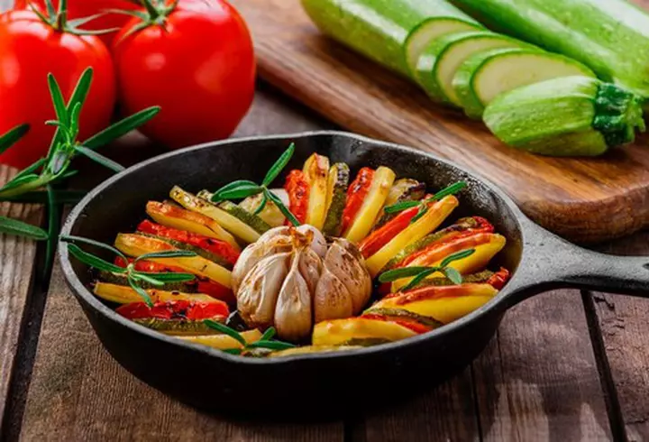 Rețetă de brioșe cu prune