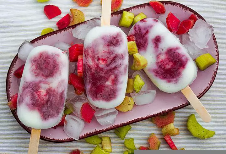 Rețetă de brioșe cu prune