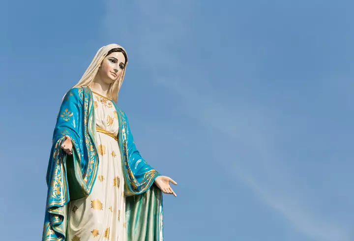 Ce este onlyfans si cum fac influencerii bani acolo