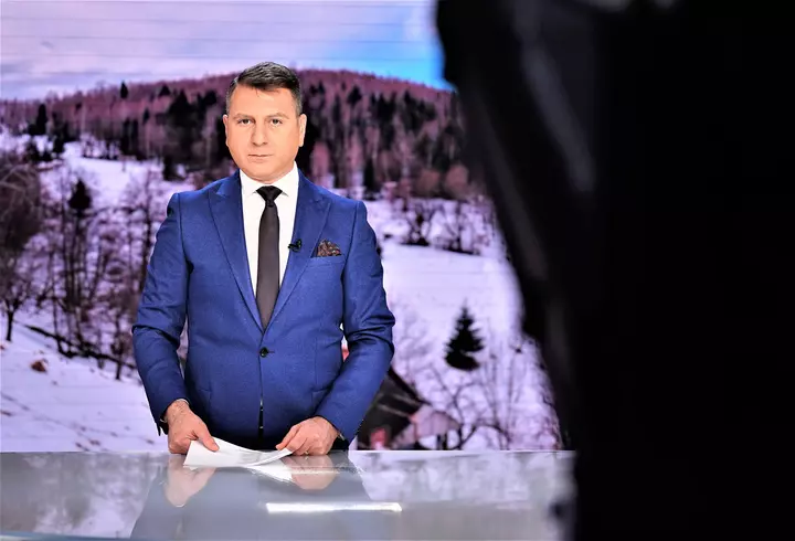 Ce vedete au datorii la Adina Buzatu. Stilista le-a dezvăluit numele: „Am vorbit și cu Alex Velea că are să-mi dea bani”