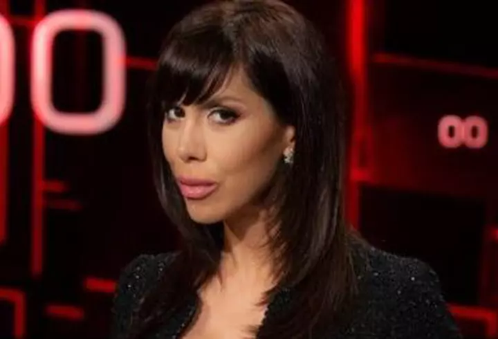 Care este numele real al lui Emily Burghelea."Dacă îți schimbi numele, îți schimbi și destinul"