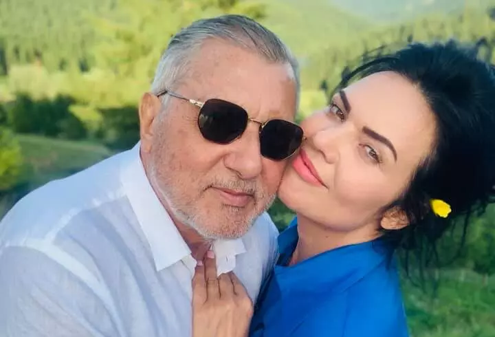 Ce dietă ține Delia la 40 de ani: „Nu datorez nimănui să am pătrățele pe abdomen”