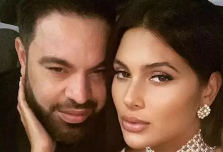 Vlăduța Lupău s-a fotografiat în timp ce își alăptează băiețelul: "Profit să stau cu Iair"