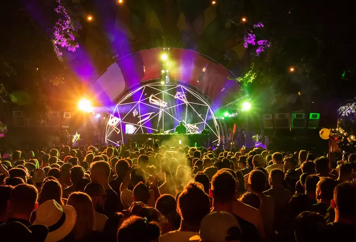 5 Semne că iubitul tău joacă la pariuri