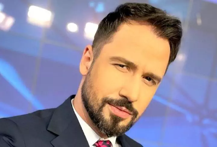 Bianca Drăgușanu și Victor Slav și-au însoțit fiica în prima zi de școală: „Am mari emoții”. Sofia, de mână cu ambii părinți