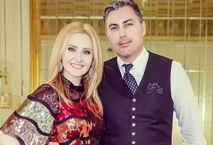 Vlăduța Lupău s-a fotografiat în timp ce își alăptează băiețelul: "Profit să stau cu Iair"