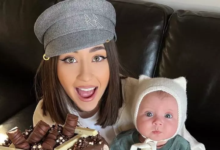 Vlăduța Lupău, ipostază emoționantă cu soțul și fiul lor. Cum i-a surprins artista: „A intrat schimbul de noapte”