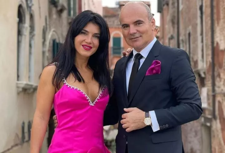 Ce truc folosește Andreea Bălan pentru a mânca dulciuri fără să se îngrașe: „Îmi mențin silueta cu prăjituri, ciocolată și…”