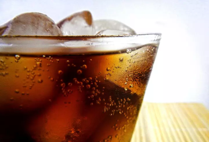 6 perechi de zodii care demonstrează că extremele se atrag