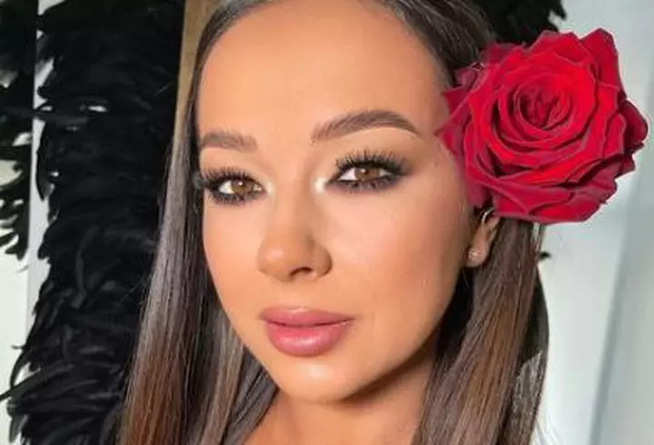 Adela Popescu a postat o imagine emoționantă cu tatăl ei. Doru Popescu și-a serbat ziua de naștere: „Te iubim”